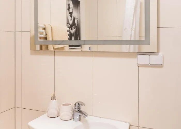 Modernes In Guter Lage