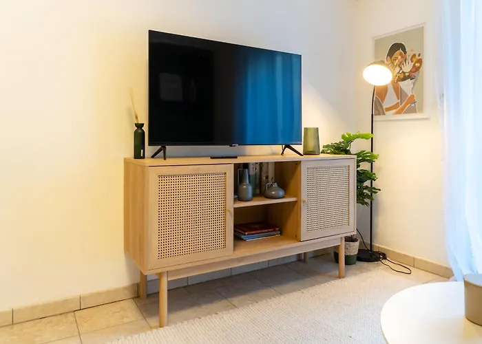 Modernes In Guter Lage Brema